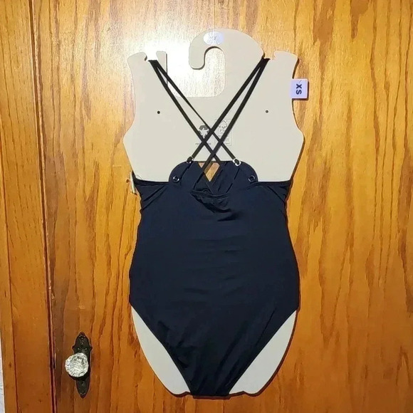 La Blanca Cross Back One-piece Tummy Control Swimsuit - Picture 2 of 3